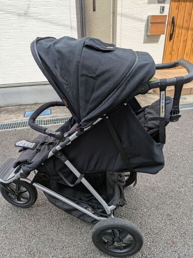 ２人乗りベビーカー