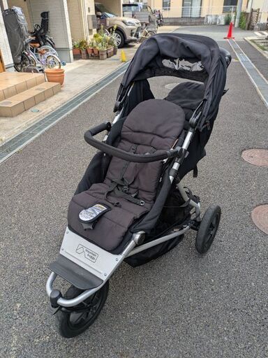 ２人乗りベビーカー
