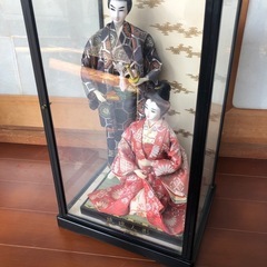 中古 夫婦琉球人形の置物の画像