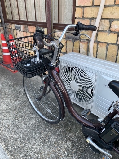 j11✨ ブリヂストン電動自転車、バッテリー12.3Ah+6.2Ah