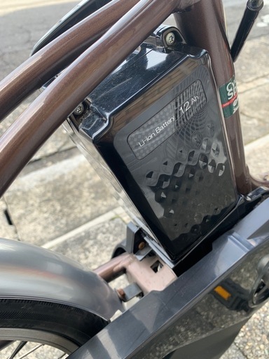 j35 美品✨ パナソニック電動自転車、バッテリーほぼ新品12AH