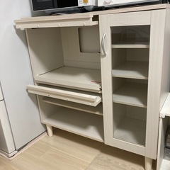 キッチンキャビネット　食器棚　電子レンジ台　の画像