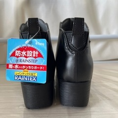 新品　レインブーツ　パンジー　　の画像