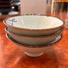 大きめのご飯茶碗の画像