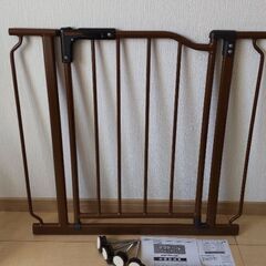 【受取予定者あり】ベビーゲート　クルーミー
