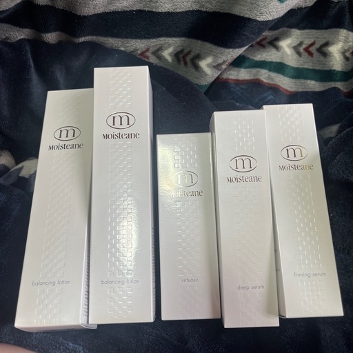 Moisteane スキンケア5点セット　ローション　セラム　ヴィルティオ モイスティーヌ ヴィルティオ モイスティーヌ スキンケア5点セット