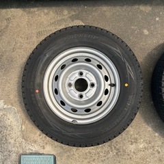 タイヤの画像