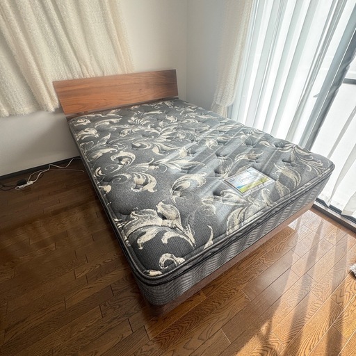 シモンズ　ダブルベット