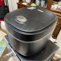 炊飯器 3合炊き マイコン式の画像