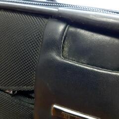 TUMI トゥミ スーツケースの画像