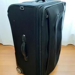 TUMI トゥミ スーツケースの画像