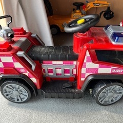 引き取り先決まりました。電動消防車の画像
