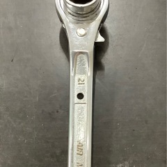両口ラチェットレンチ　17・21  リサイクルショップ宮崎屋　佐土原店　26.1.26の画像