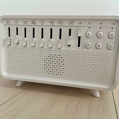 【新品未使用】ホワイトノイズマシン 最大256種癒し音 8種類の...