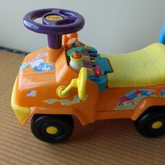 子供　乗り物　車の画像