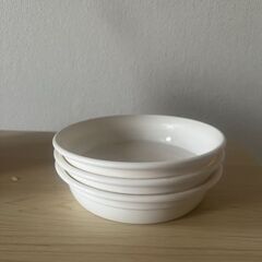 植木鉢（受け皿付き） 素焼き鉢　陶器鉢　プラスチック鉢　の画像
