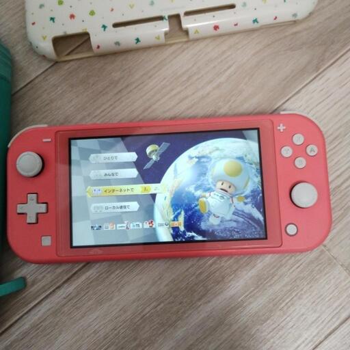 Switchライト 本体 ピンク どうぶつの森のケース付き Nintendo Switch