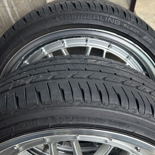 ホイール・タイヤ❗️19インチ8.5J  235/35/19
