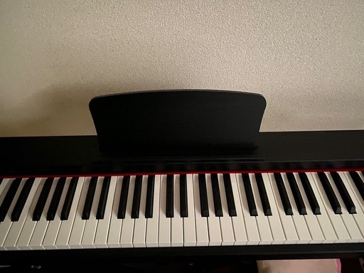 受け渡し予定者決定済み　最終値下げ！　転居のため今週一杯で取下げます　電子ピアノ　88鍵盤