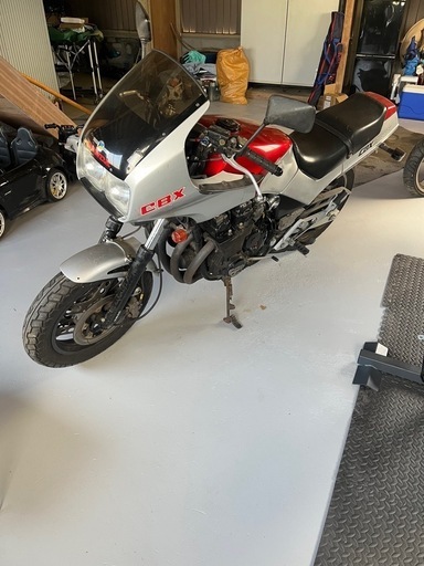 実働書類付き CBX750f 交換も可能 実働書類付き CBX750f 交換も可能 (8&co) 上郡のホンダの中古あげます