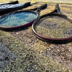 ミズノテニスラケットの画像