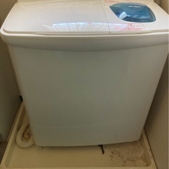 二層式洗濯機【4月13日引き取り希望】