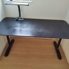 IKEAパソコンテーブル