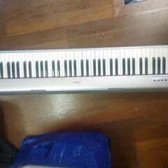 YAMAHA電子ピアノNＰ-30
