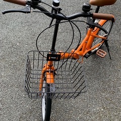 美品　16インチ折りたたみ自転車6段変速　鍵　ライト　空気入れ　セット