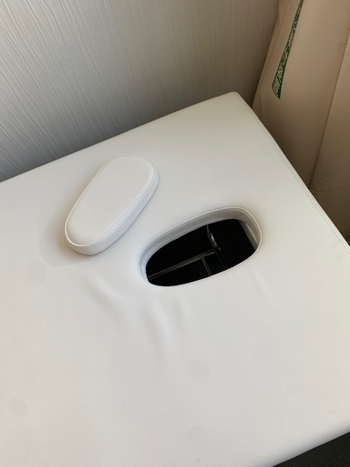施術ベッド
