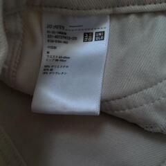 ユニクロＭサイズパンツ未使用の画像