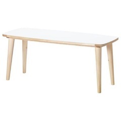 IKEA OMTANKSAM ダイニングテーブルの画像