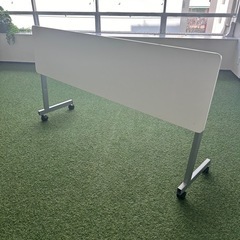 会議 テーブル 3人掛け キャスターあり/折りたたみの画像