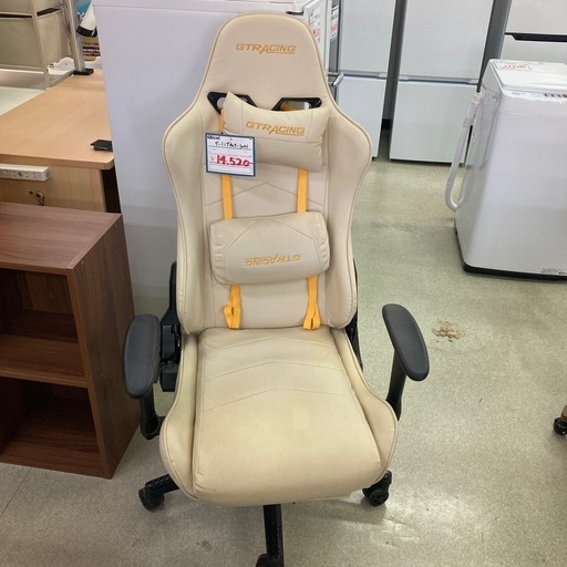 0017 ゲーミングチェア