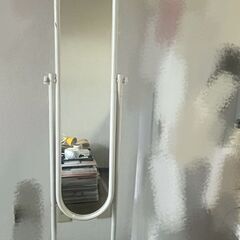 キャスター付きスタンドミラー　姿見　ホワイト