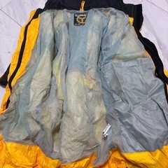 yellow cornレインウェアの画像
