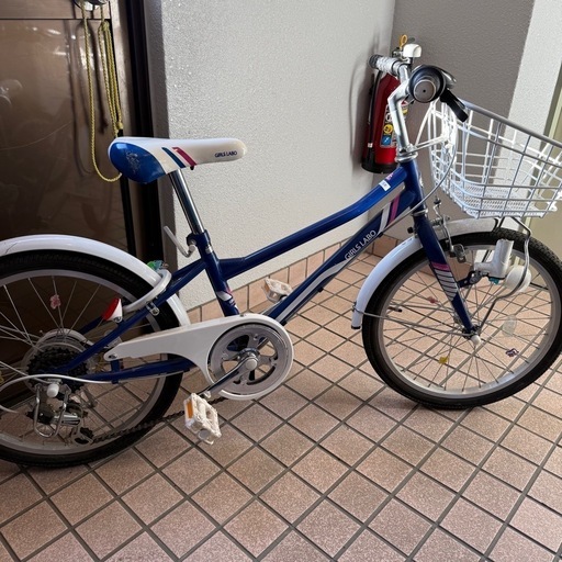 【値引き】アサヒサイクル　girlslabo 子供用自転車 前カゴ付き20インチ