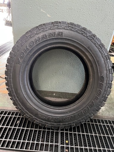 YOKOHAMA GEOLANDER 4本セット