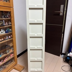 7段　CD収納家具　
