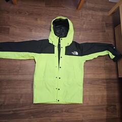 THE NORTH FACE