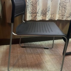 机（ダイニングテーブル｝椅子（ミーティングチェア）二脚セットの画像