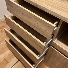 LOWYA 食器棚　の画像