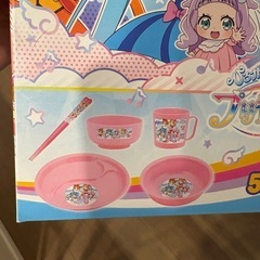 【新品未使用】プリキュア食器セットの画像