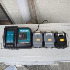 マキタ　充電器　18Vバッテリー3個