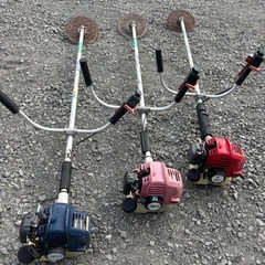 草刈機３台