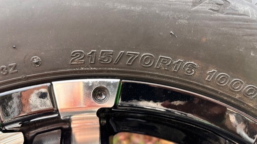 【値下げしました】ブリヂストン BLIZZAK DM-V3 スタッドレス 215/70R16 ホイール付き4本セット