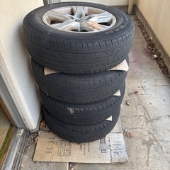 タイヤ　215/65R16 GOODYEAR 4本セット