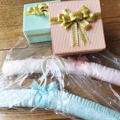 新品❢レース付きハンガー　ギフト用BOX　無料の画像