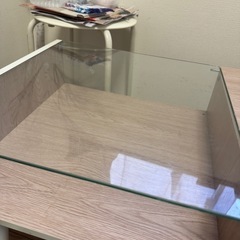  テーブル引き出し付きテーブルの画像