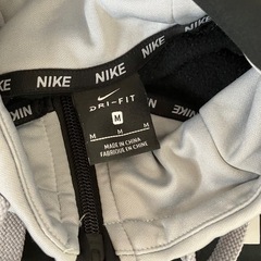 NIKEパーカーの画像